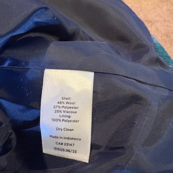 TALBOTS classic women's plaid blazer in size 14P, great for office/casual wear - Picture 6 of 6